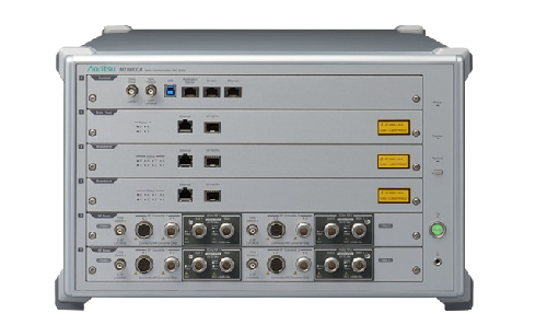 Atomic Clocks and Oscillators